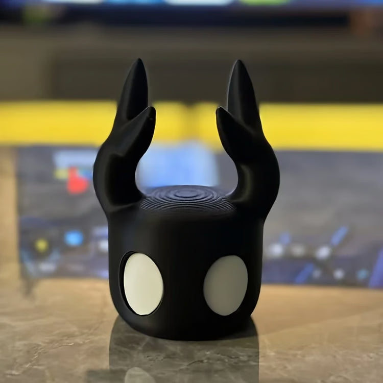 Universal Game Controller Stand Compatible with Switch – Hollow Knight-Inspired Desktop Gaming Accessory
